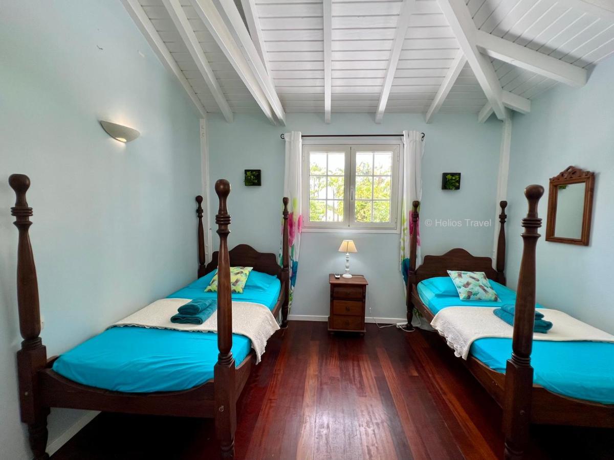 Villa Sisley, 2 Chambres, Piscine Privee, Plage A 100 M Sainte-Rose Dış mekan fotoğraf